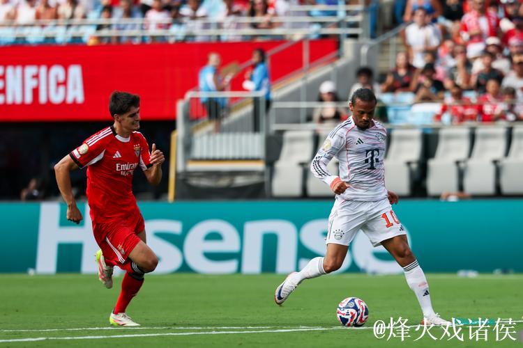 诺伊尔主业上线,对阵美因茨亲自投掷展实力 诺伊尔主业上线,对阵美因茨亲自投掷展实力